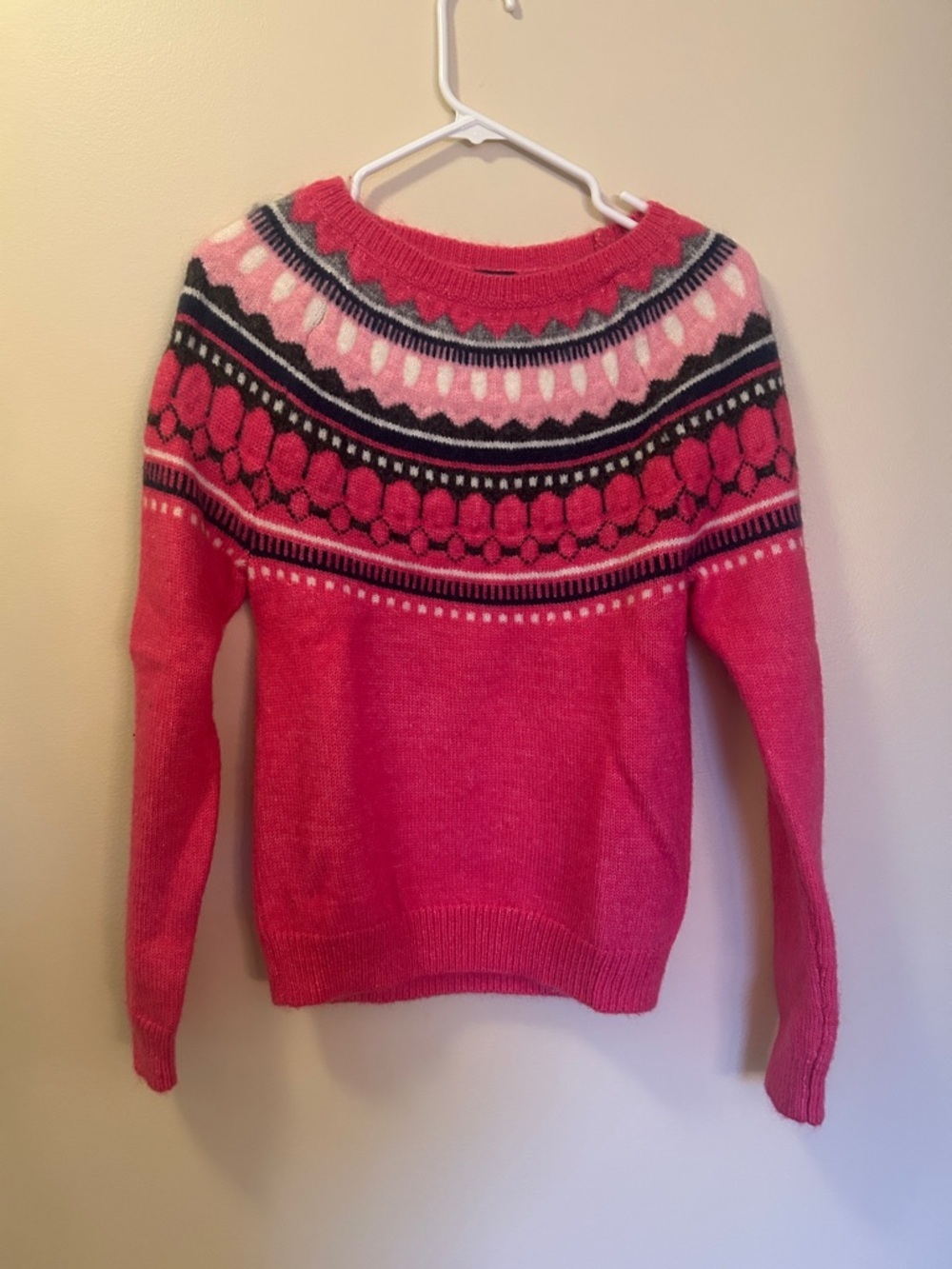 GAP Vibrant Pink and Black Crew Neck Sweater